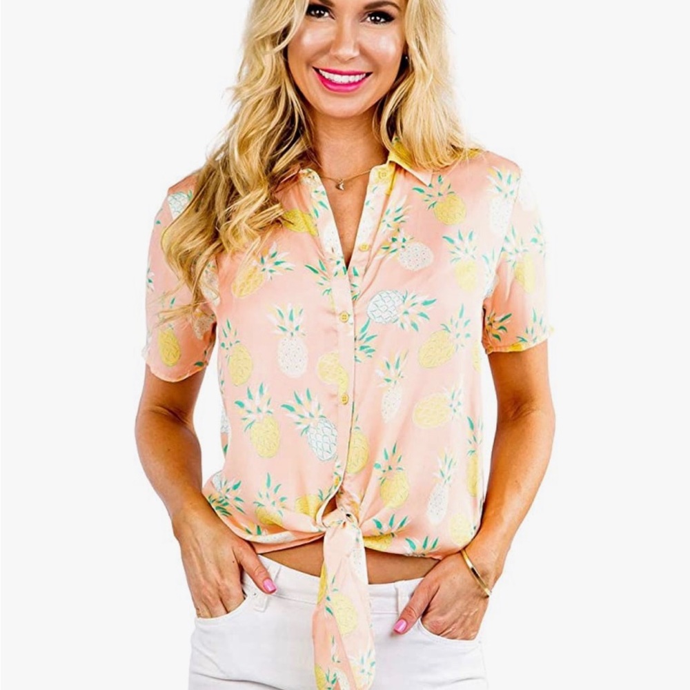 ⭐️ NWOT Tipsy Elves Piña Colada Hawaiian Shirt